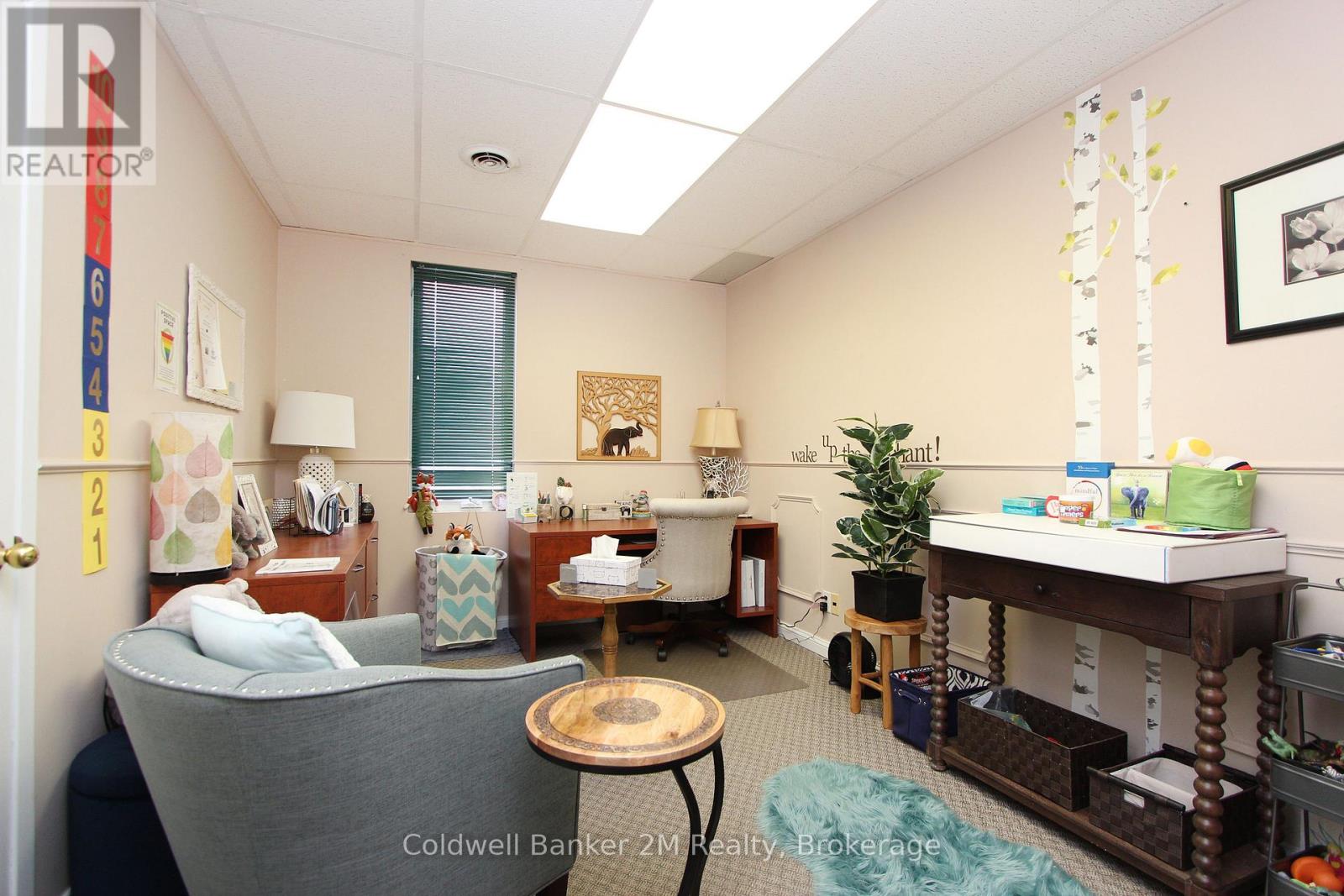 203 - 342 King Street W, Oshawa, Ontario  L1G 4T1 - Photo 6 - E13425846