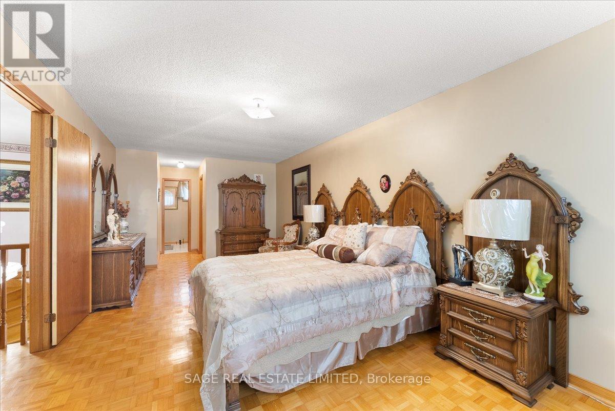 116 Butterfield Crescent, Vaughan, Ontario  L6A 1J3 - Photo 33 - N13425170