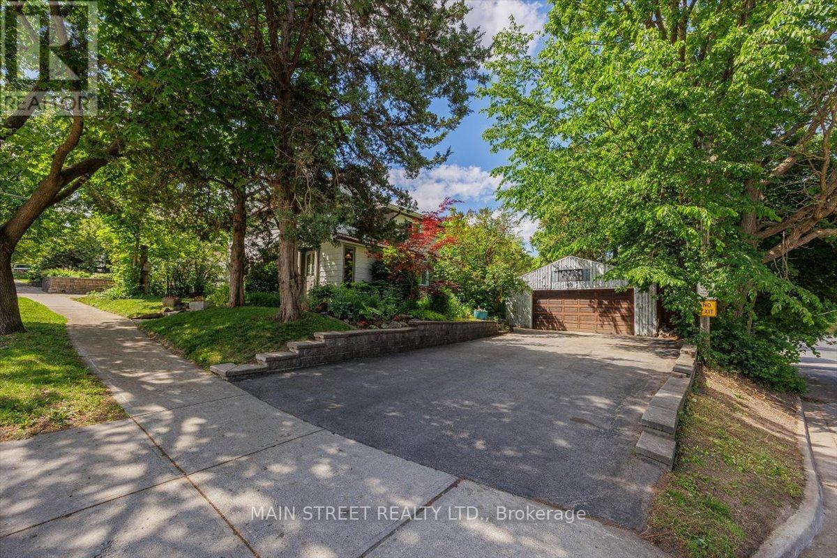 60 Niagara Street, Newmarket, Ontario  L3Y 4E6 - Photo 2 - N13425428