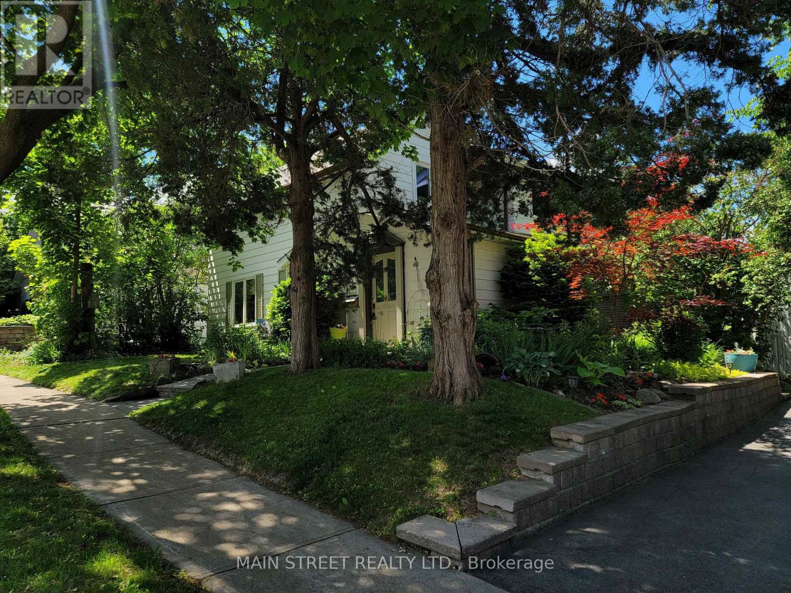 60 Niagara Street, Newmarket, Ontario  L3Y 4E6 - Photo 3 - N13425428