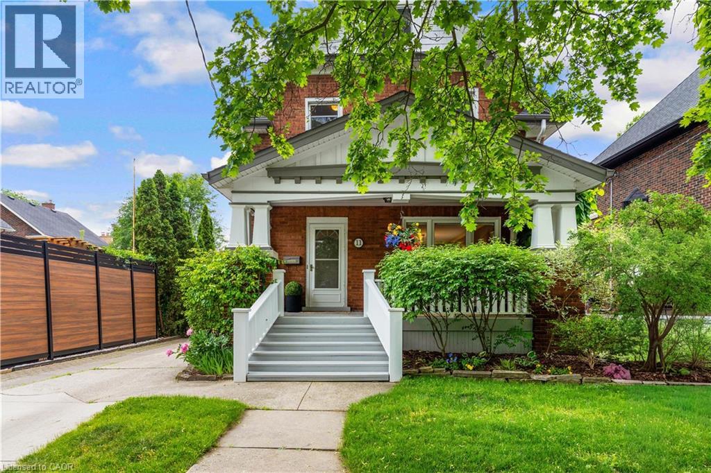 11 EARL Street, Kitchener, Ontario