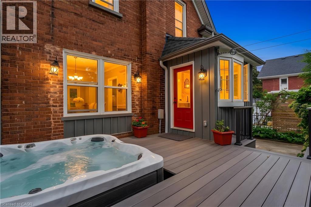 11 Earl Street, Kitchener, Ontario  N2M 2V5 - Photo 42 - 40835708
