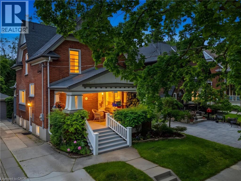 11 Earl Street, Kitchener, Ontario  N2M 2V5 - Photo 5 - 40835708