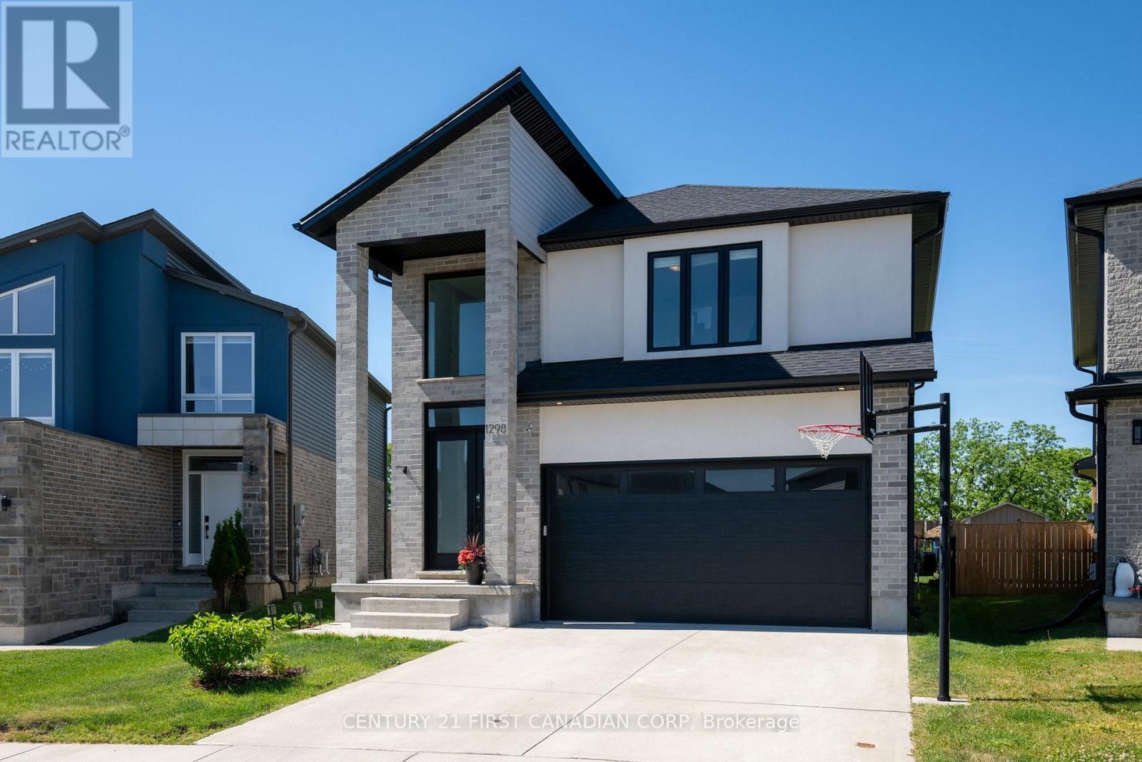 1298 Sandbar Street, London North, Ontario  N6G 5K3 - Photo 2 - X13425718