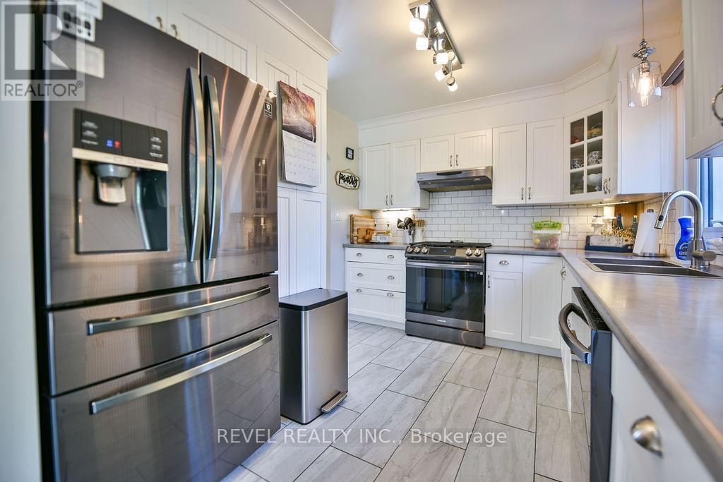 256 Bonaventure Drive, Timmins, Ontario  P4R 1L4 - Photo 15 - T13425816