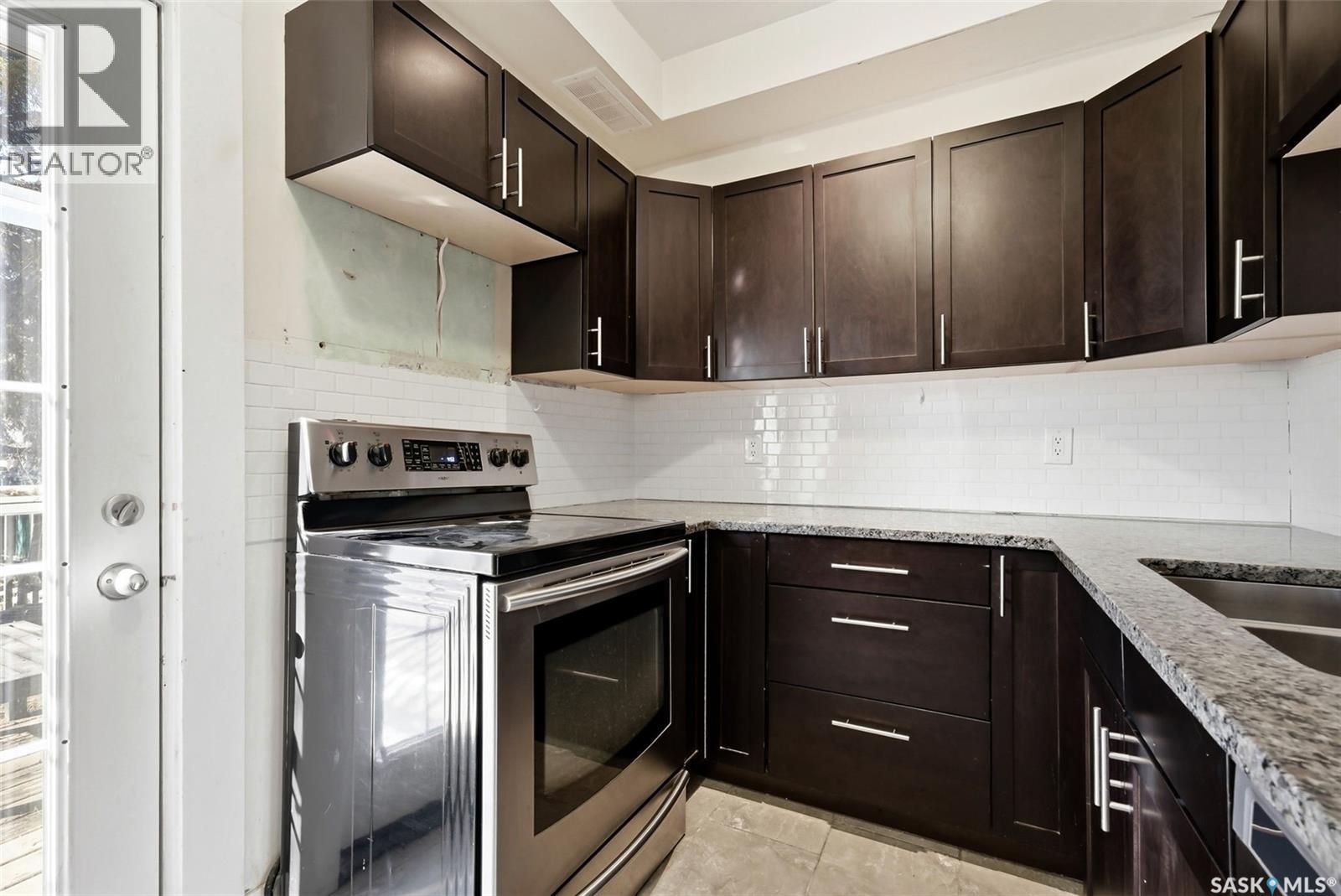 2026 Garnet Street, Regina, Saskatchewan  S4T 2Z6 - Photo 16 - SK038613