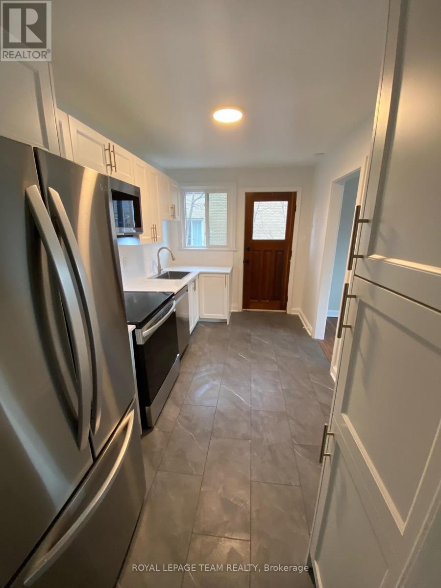 1 - 228 Woodroffe Avenue, Ottawa, Ontario  K2A 3V4 - Photo 11 - X13425848