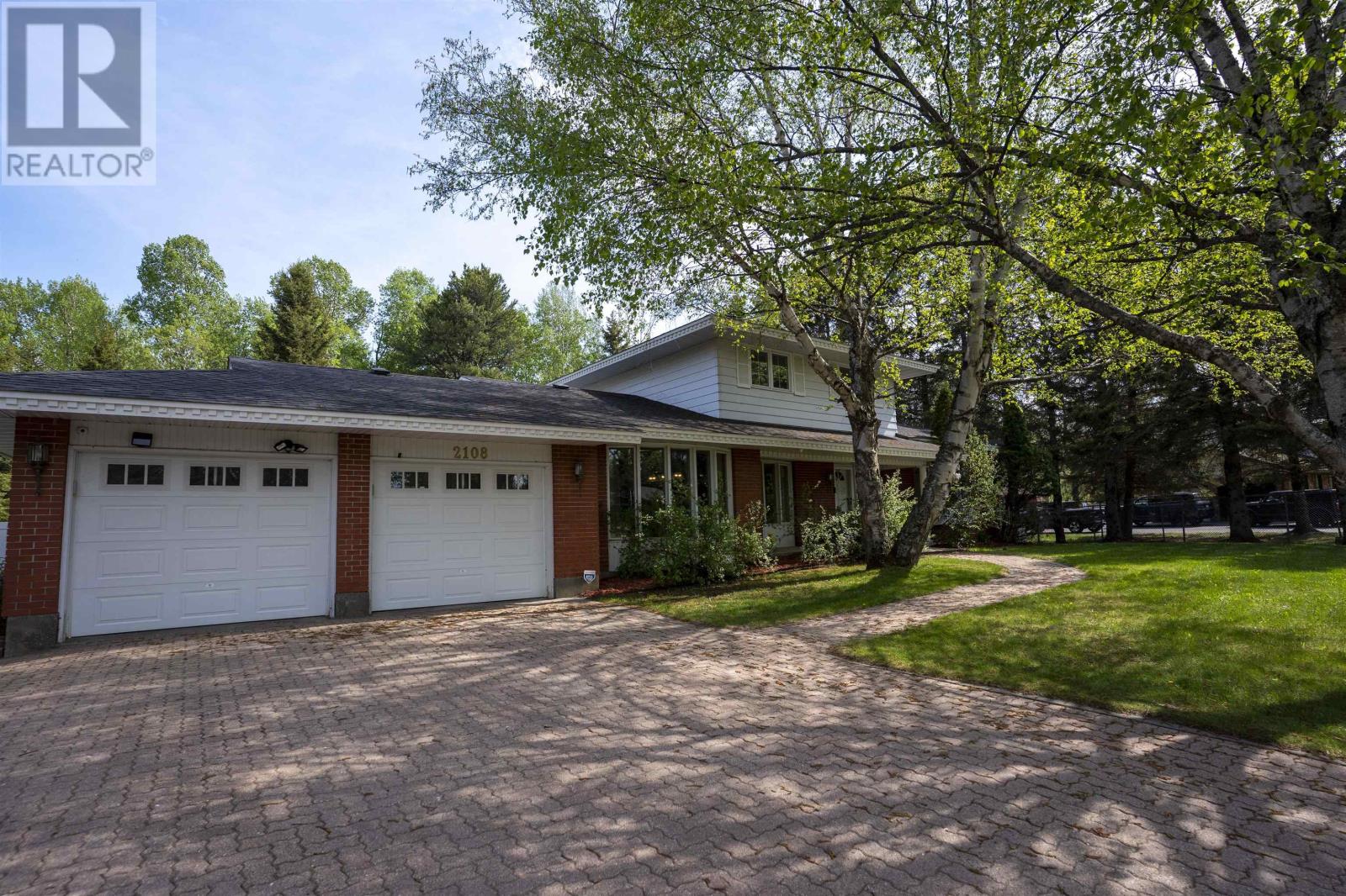 2108 Freeman Dr, Thunder Bay, Ontario  P7K 1H3 - Photo 2 - TB2601437