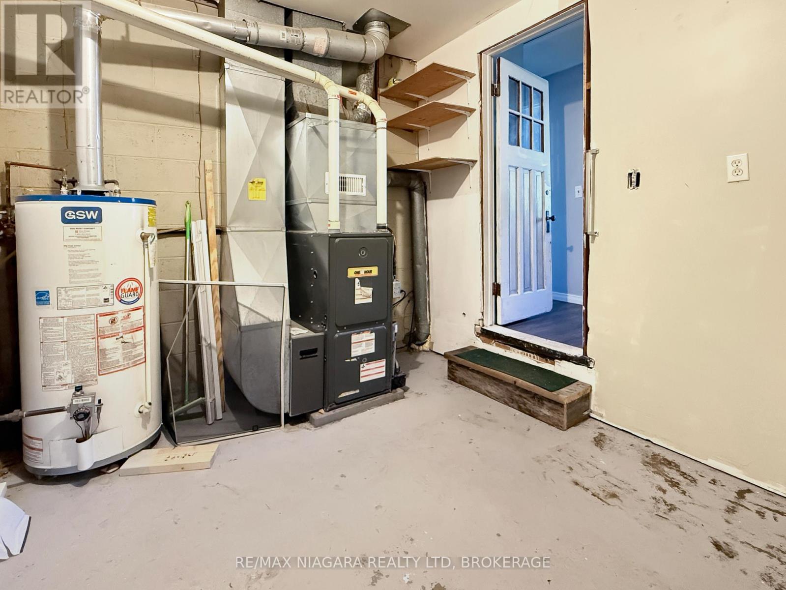 155 Douglas Street, Fort Erie, Ontario  L2A 3X1 - Photo 10 - X13425716