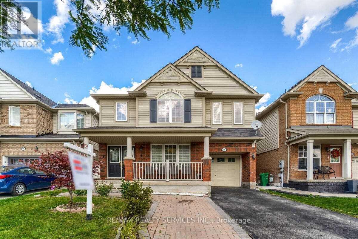 16 OLLIE AVENUE, Brampton, Ontario