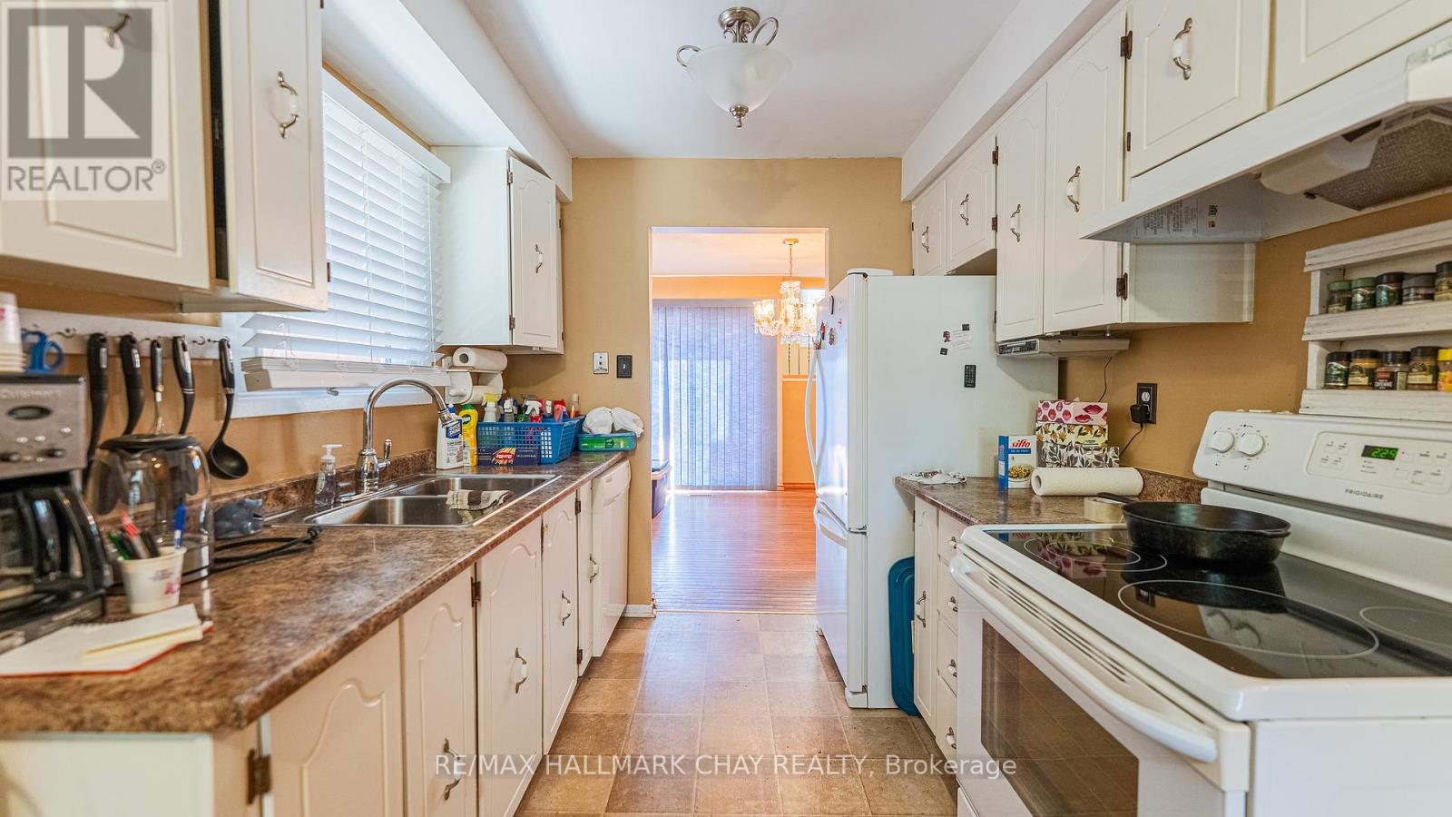 22 Rowe Court, Brampton, Ontario  L6X 2S2 - Photo 14 - W13425366