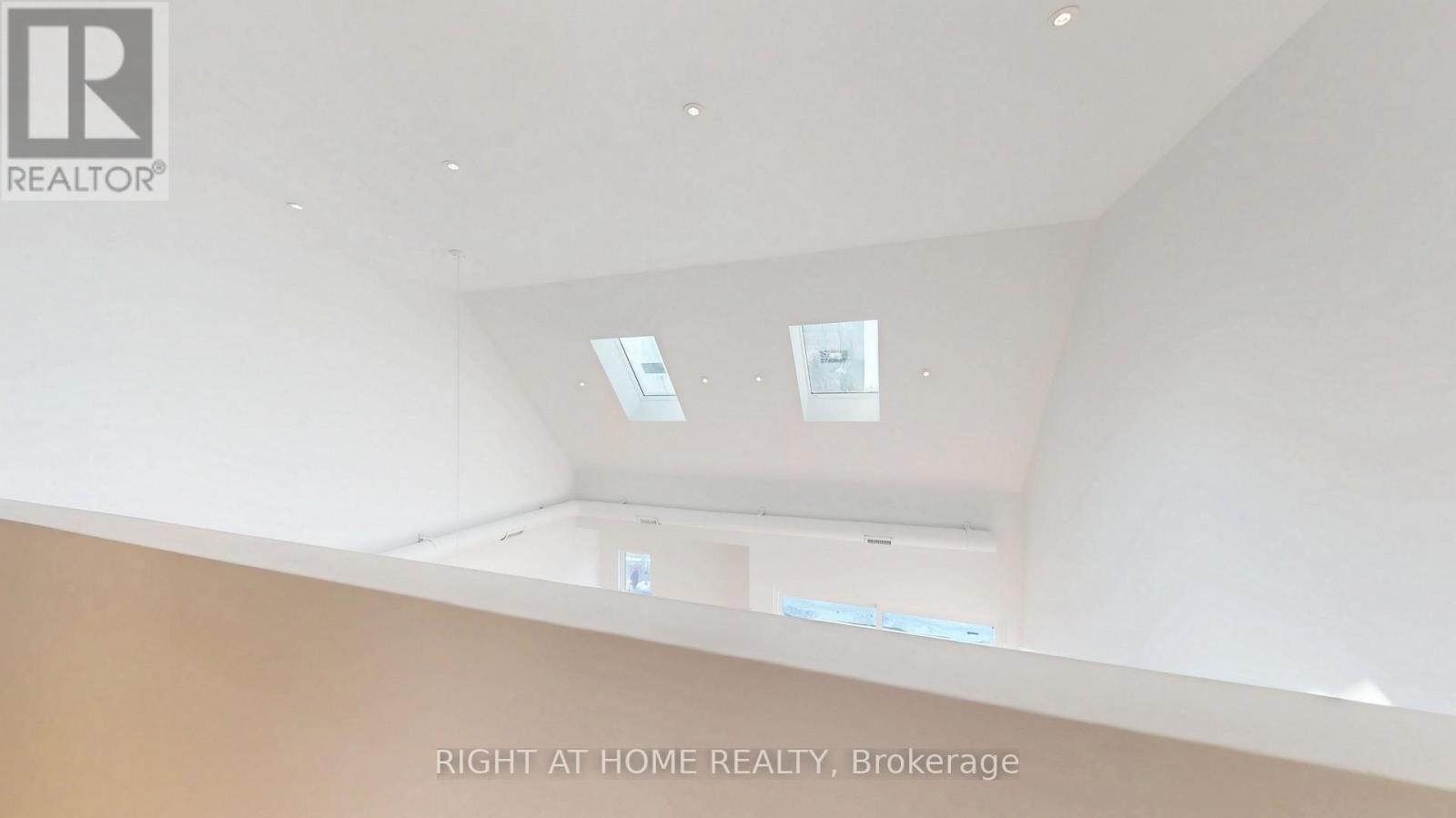 Unit 5 - 3122 Dundas Street W, Toronto, Ontario  M6P 2A1 - Photo 11 - W13425478