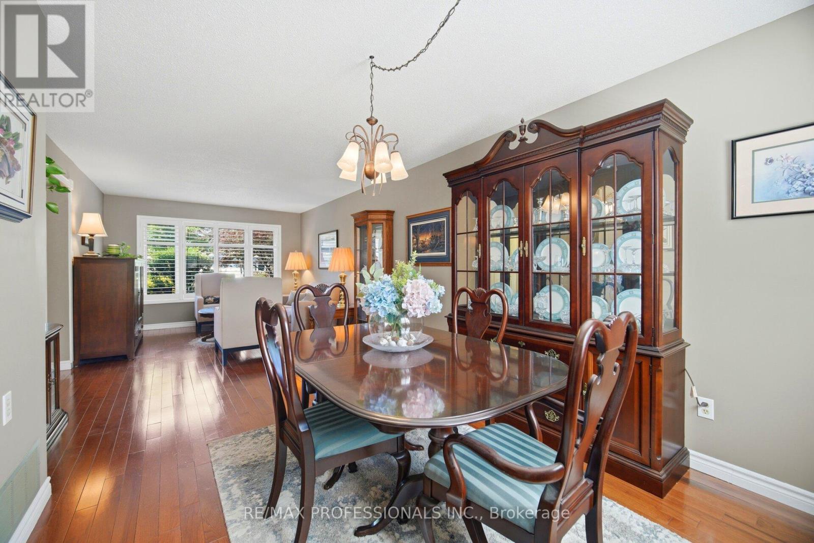 40 Braidwood Lake Road, Brampton, Ontario  L6Z 1X6 - Photo 9 - W13425558