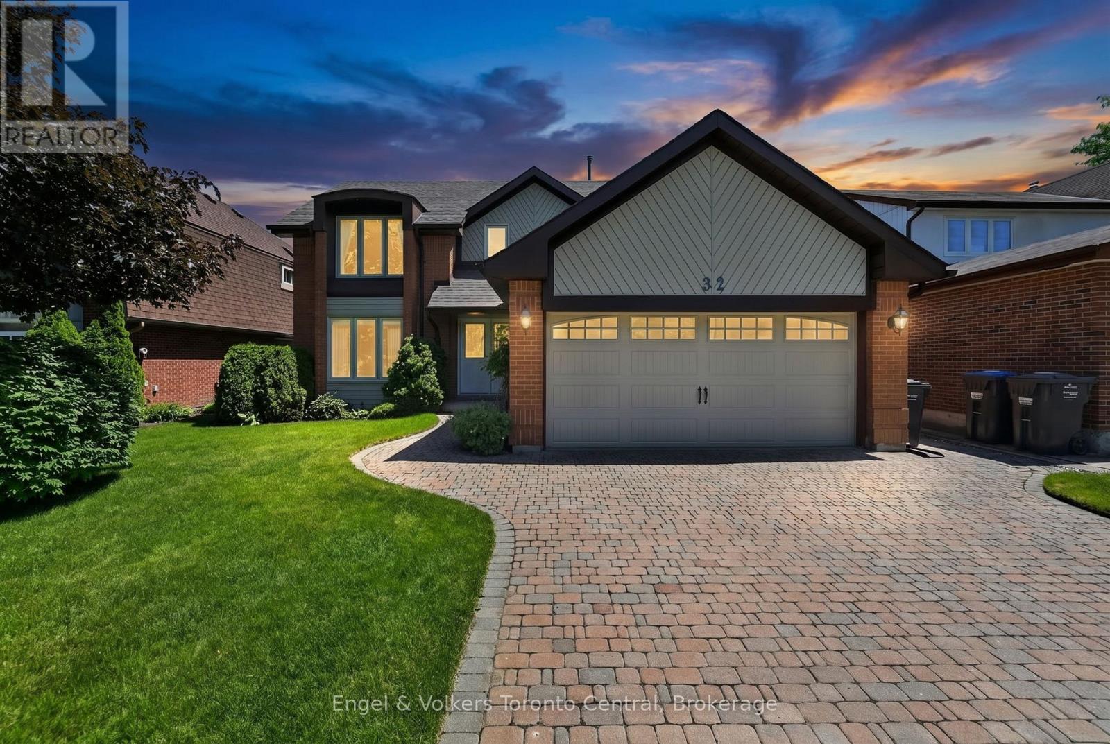 32 MILFORD CRESCENT, Brampton, Ontario