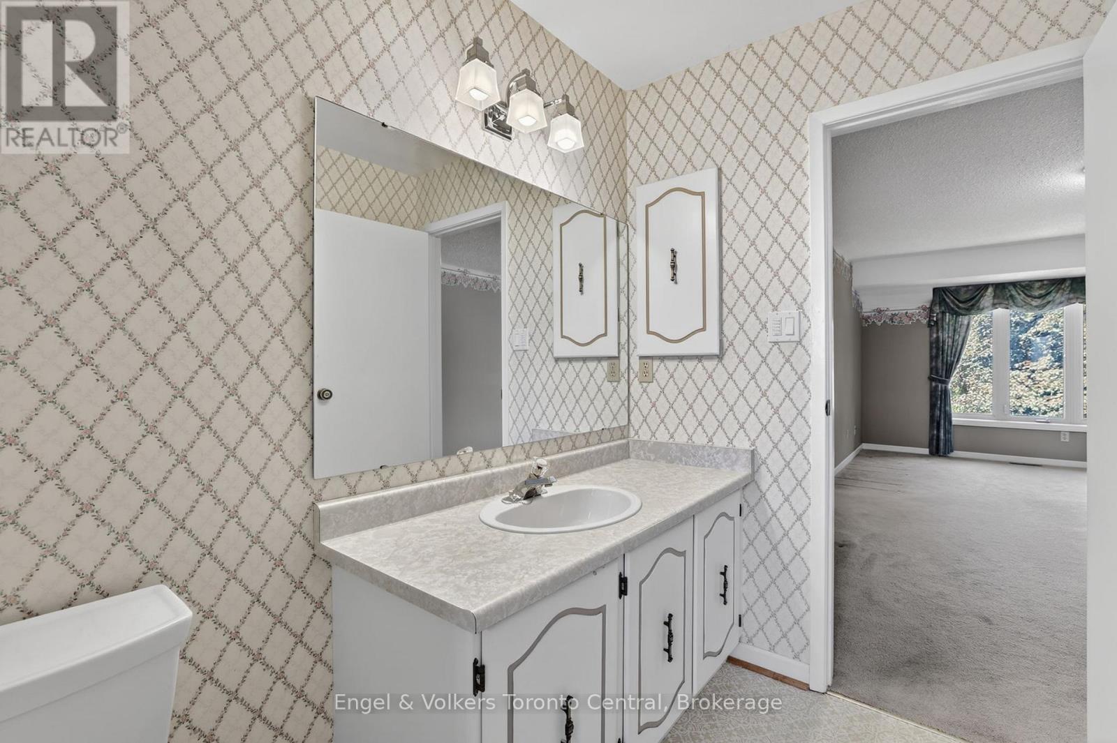 32 Milford Crescent, Brampton (Central Park), Ontario  L6S 3E4 - Photo 27 - W13425800