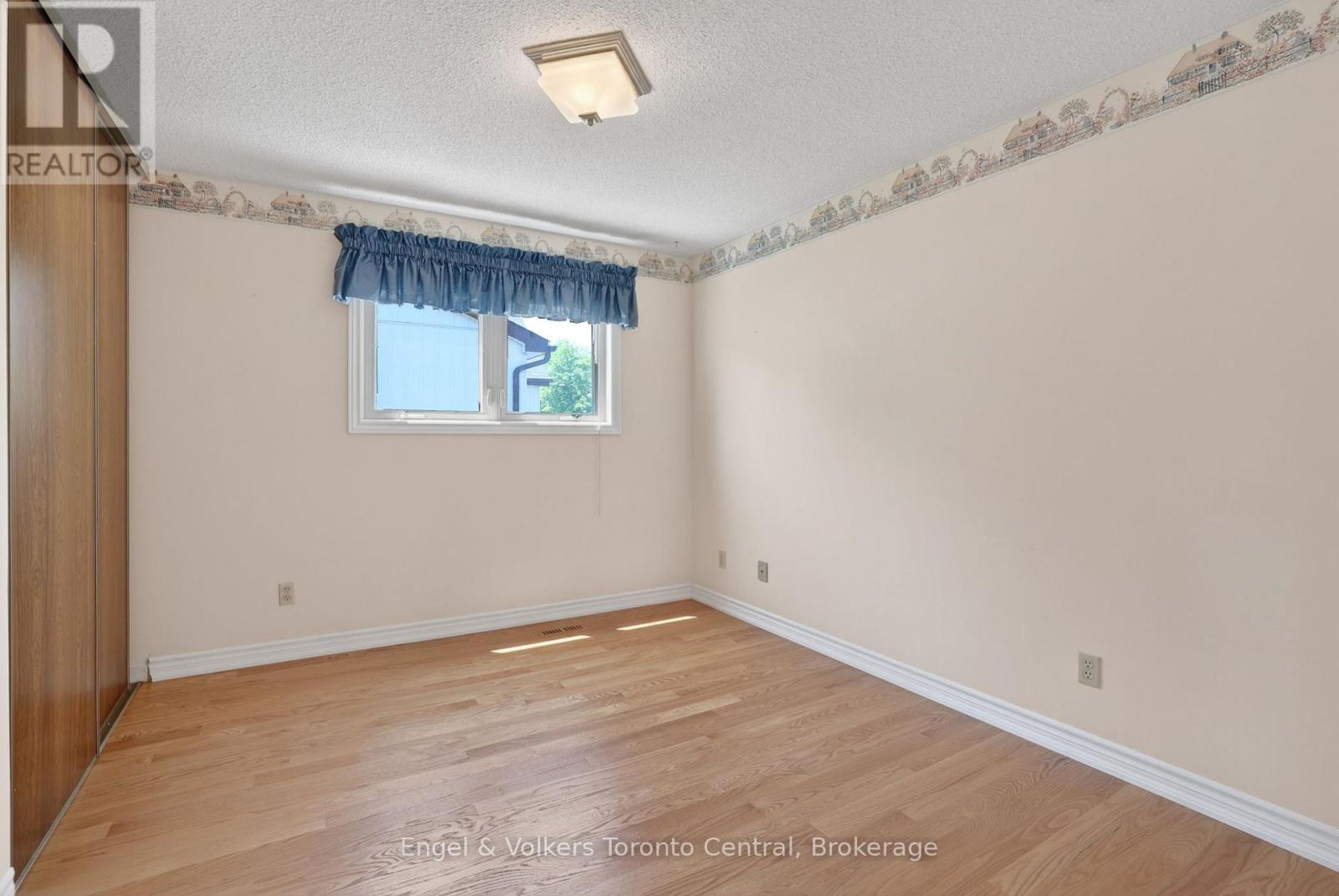 32 Milford Crescent, Brampton (Central Park), Ontario  L6S 3E4 - Photo 29 - W13425800