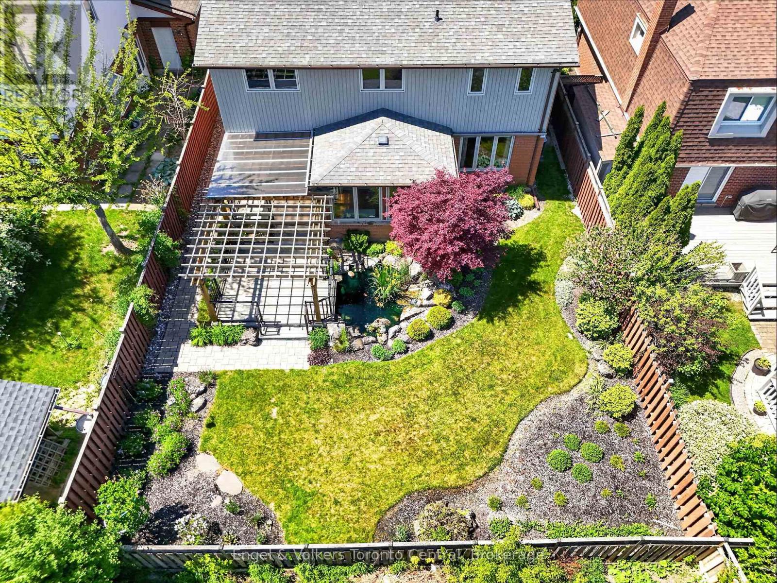 32 Milford Crescent, Brampton (Central Park), Ontario  L6S 3E4 - Photo 46 - W13425800