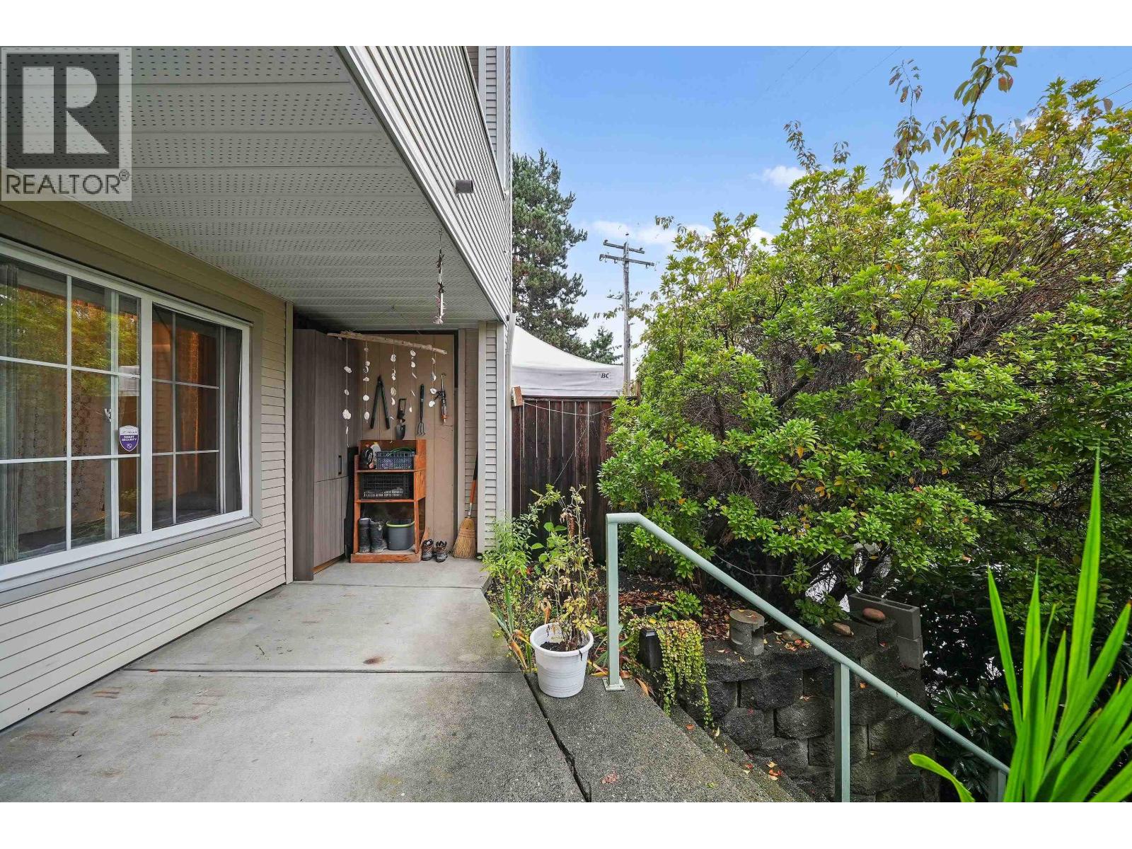 2 1383 Brunette Avenue, Coquitlam, British Columbia  V3K 1G6 - Photo 3 - R3134474