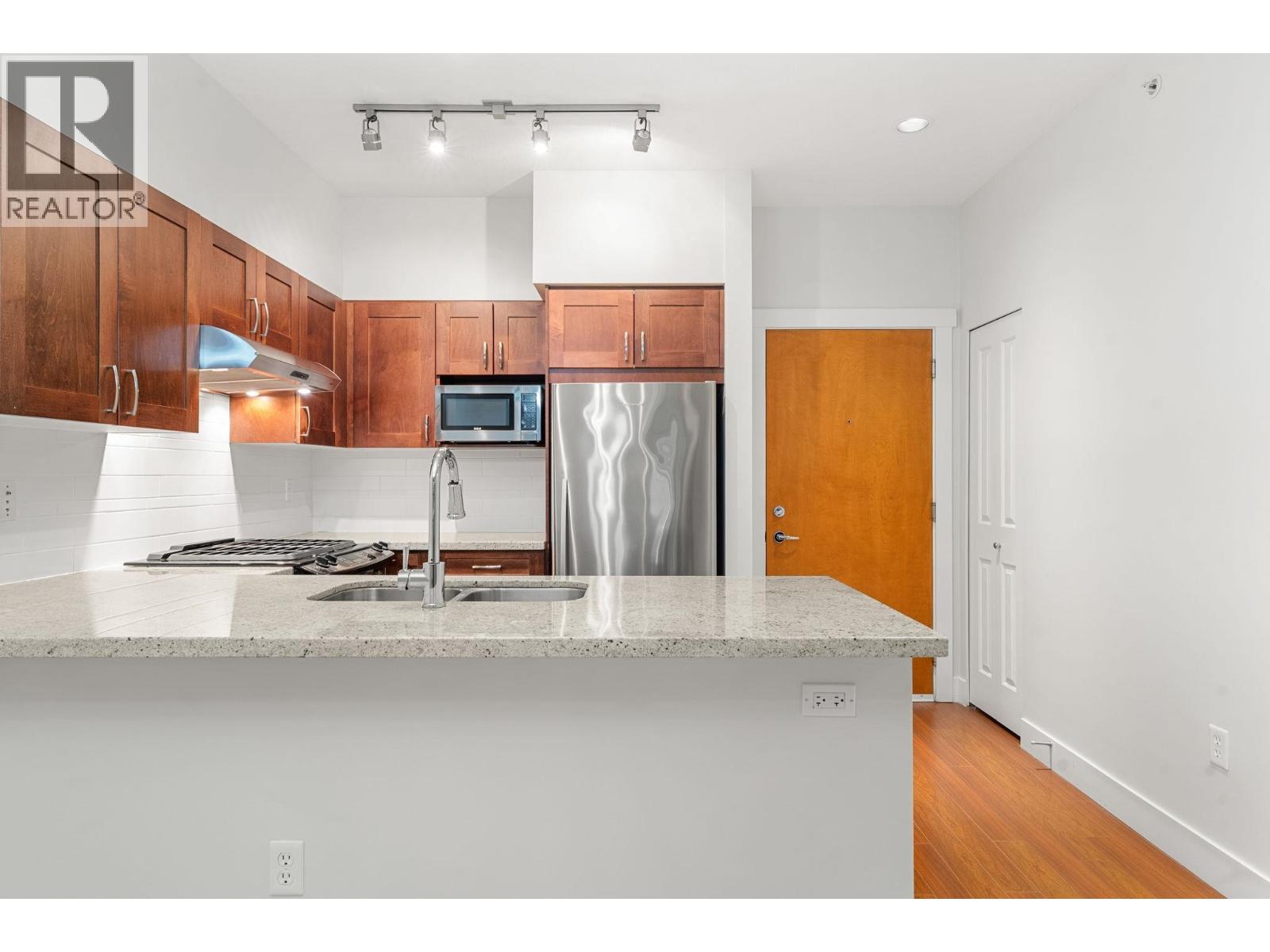 419 1111 E 27th Street, North Vancouver, British Columbia  V7J 1S3 - Photo 17 - R3134479
