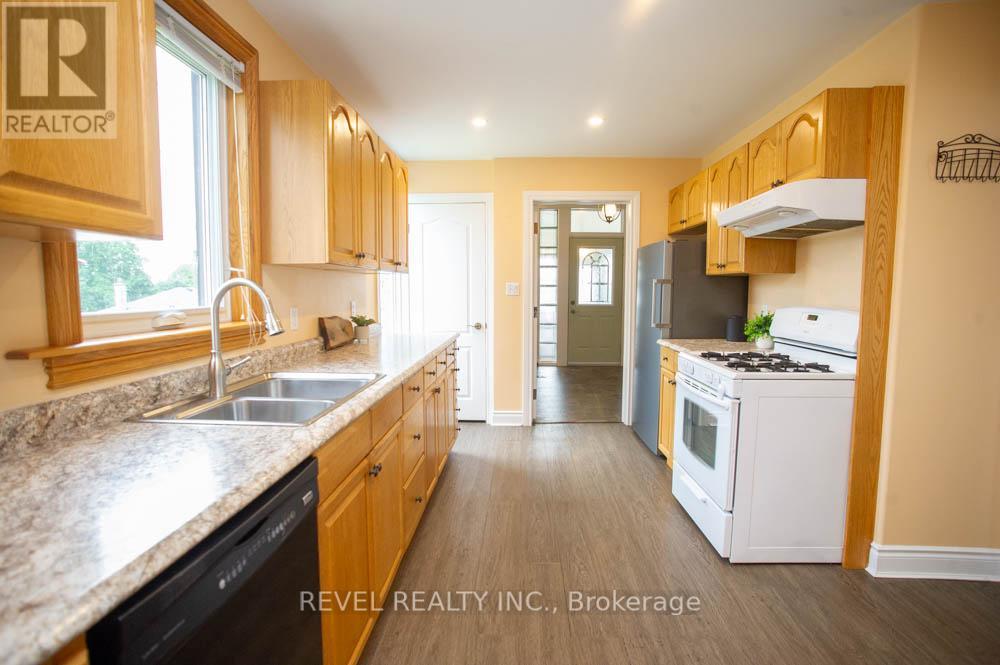 39 Centre Street, Woodstock, Ontario  N4S 3X6 - Photo 13 - X13425376