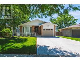 32 AINSWORTH STREET, Hamilton, Ontario