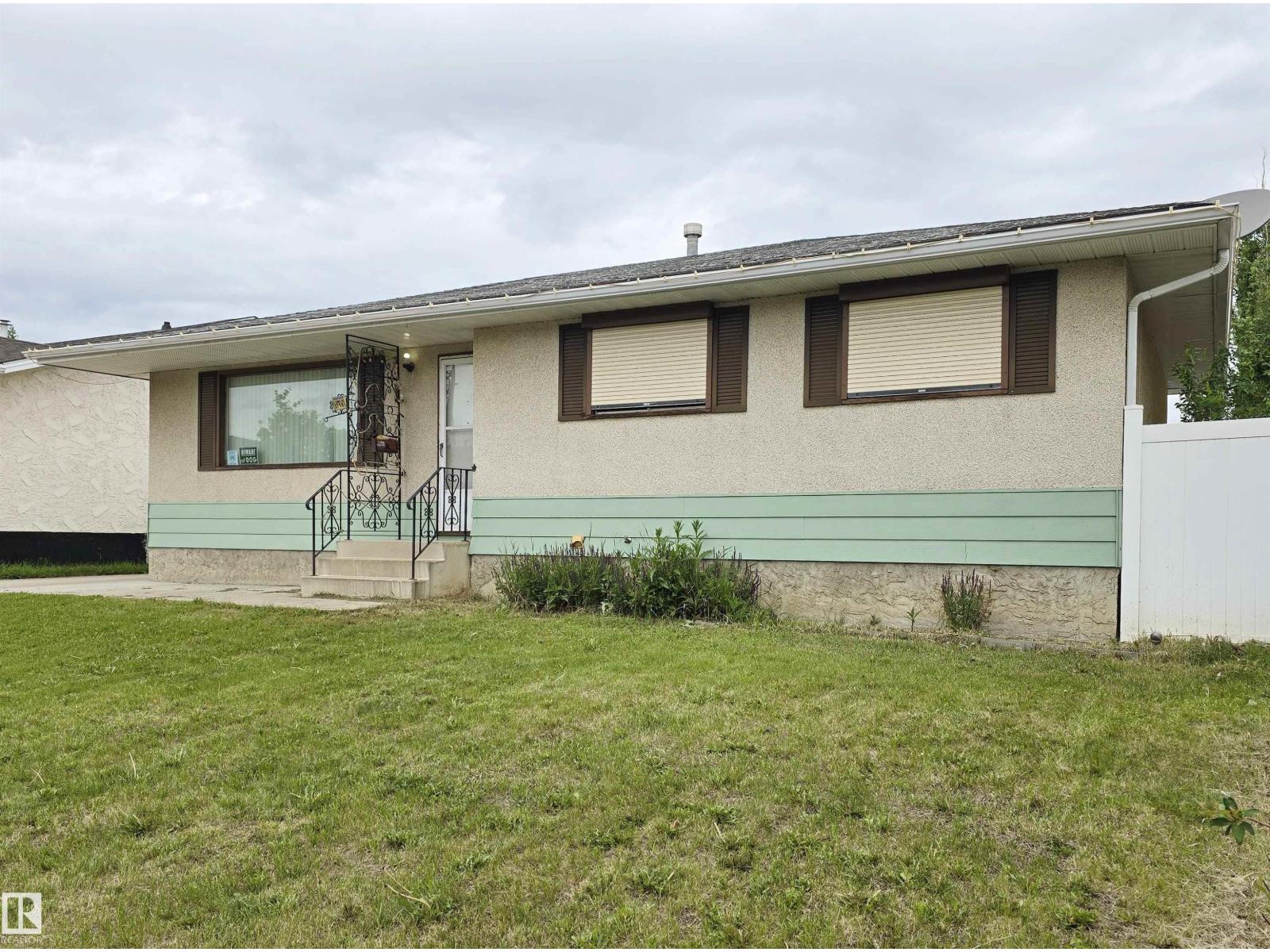 3718 136a Av NW NW, Edmonton, Alberta  T5A 2P4 - Photo 5 - E4492763