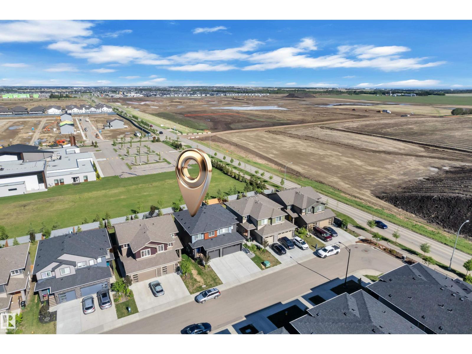 7647 Koruluk Pl SW, Edmonton, Alberta  T6W 4R7 - Photo 3 - E4492764