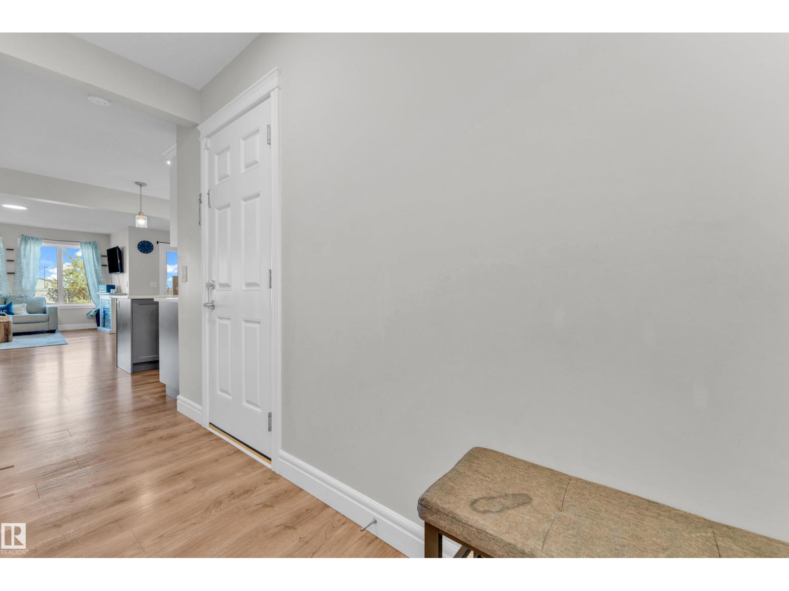 7647 Koruluk Pl SW, Edmonton, Alberta  T6W 4R7 - Photo 9 - E4492764