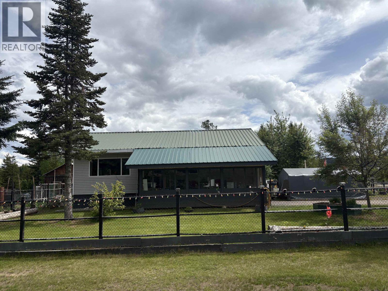 440 Panda Avenue, Bear Lake, British Columbia  V0J 3G0 - Photo 31 - R3134491
