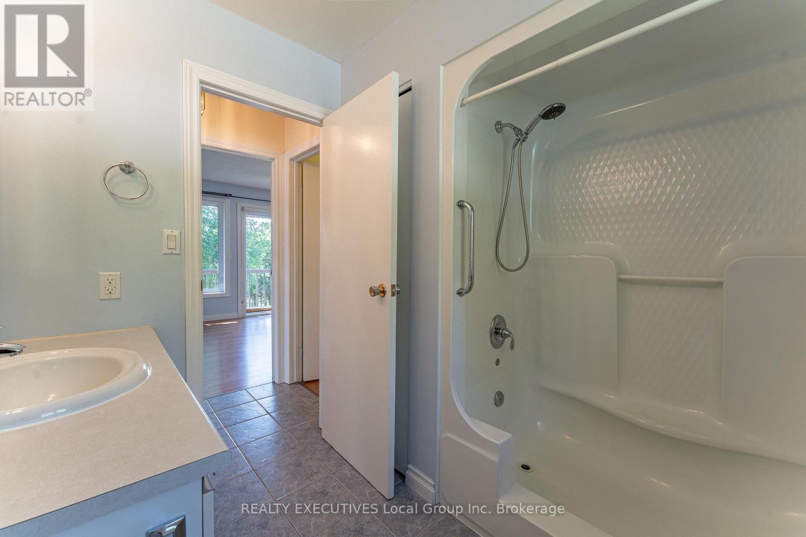 153 Big Bend Avenue, Powassan, Ontario  P0H 1Z0 - Photo 18 - X13425636