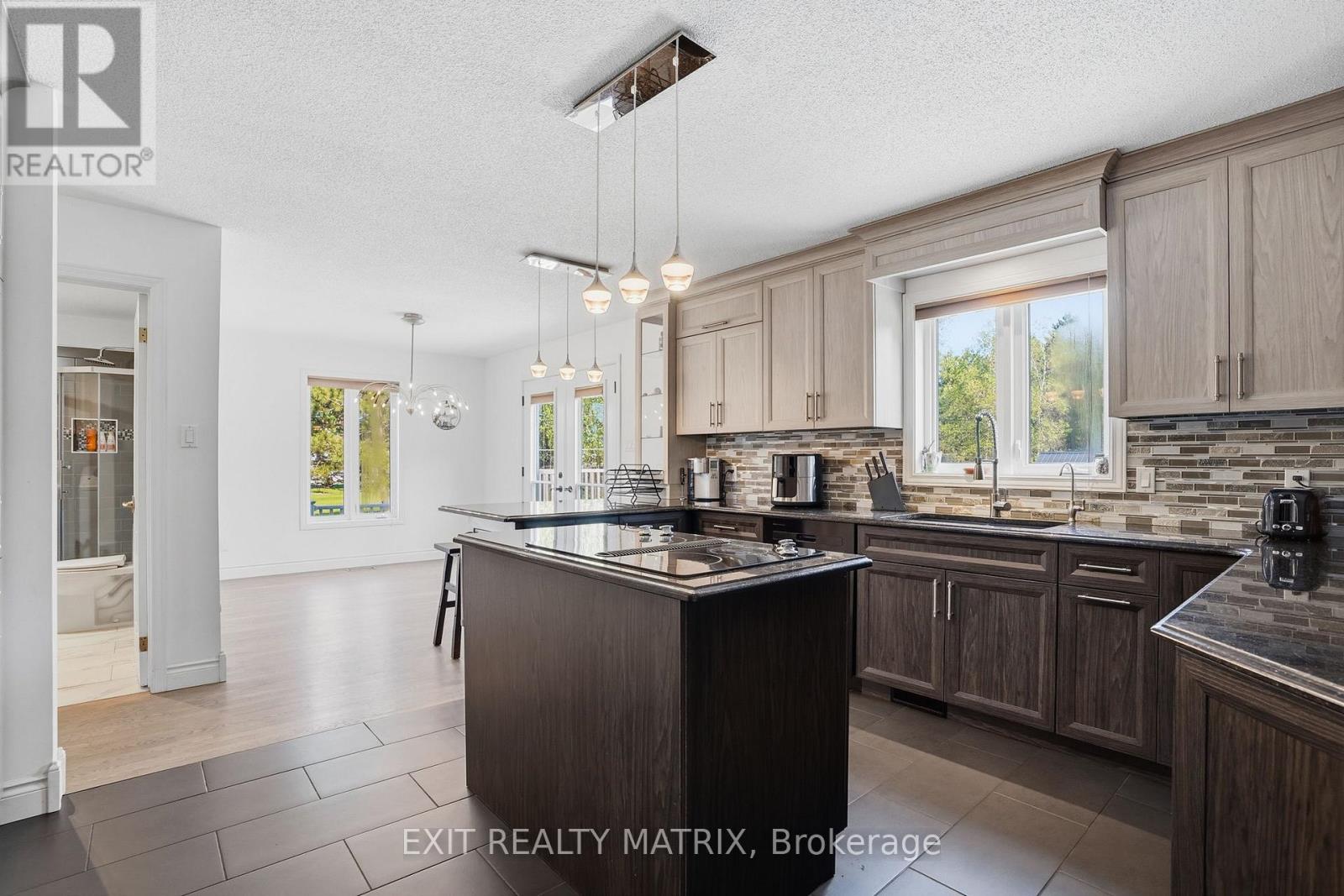 715 County Rd 10 Road, Hawkesbury, Ontario  K0B 1P0 - Photo 11 - X13425690
