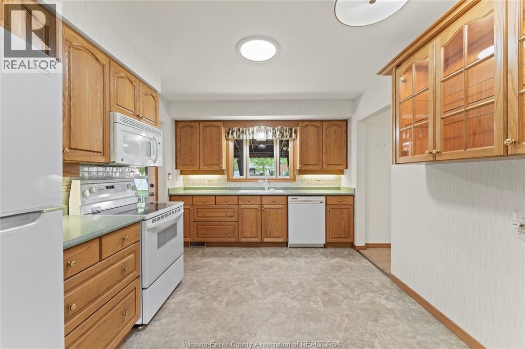 771 Bedford Street, Windsor, Ontario  N9G 1H3 - Photo 10 - 26013699