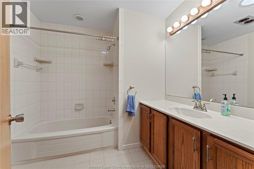 771 Bedford Street, Windsor, Ontario  N9G 1H3 - Photo 17 - 26013699
