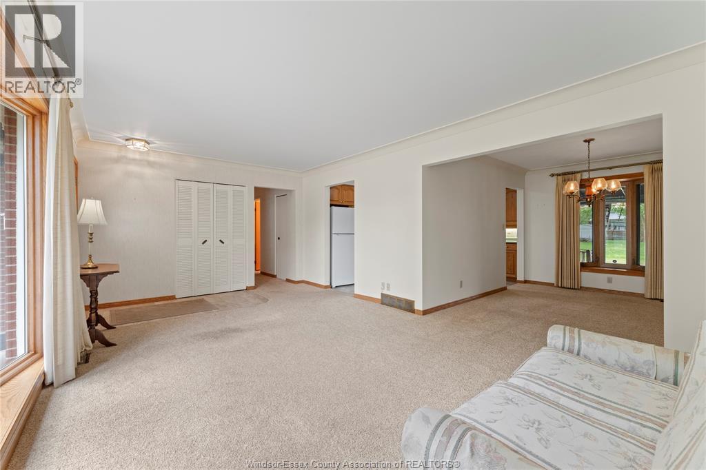 771 Bedford Street, Windsor, Ontario  N9G 1H3 - Photo 6 - 26013699