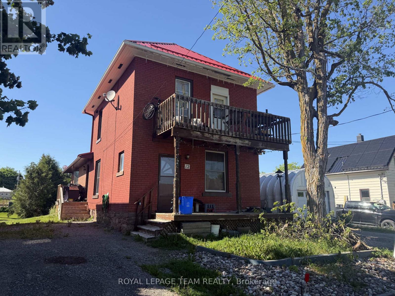 12 MEADOW STREET, Whitewater Region, Ontario