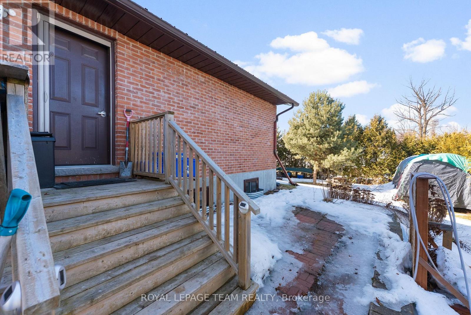 12 Meadow Street, Whitewater Region, Ontario  K0J 1K0 - Photo 13 - X12875104