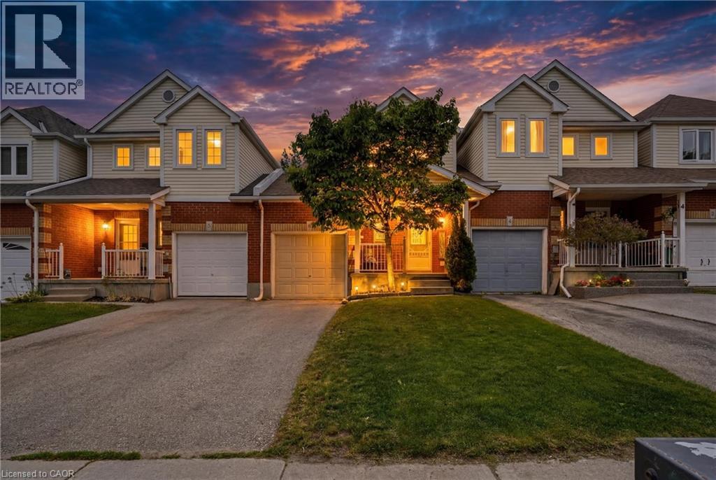 6 Harness Lane