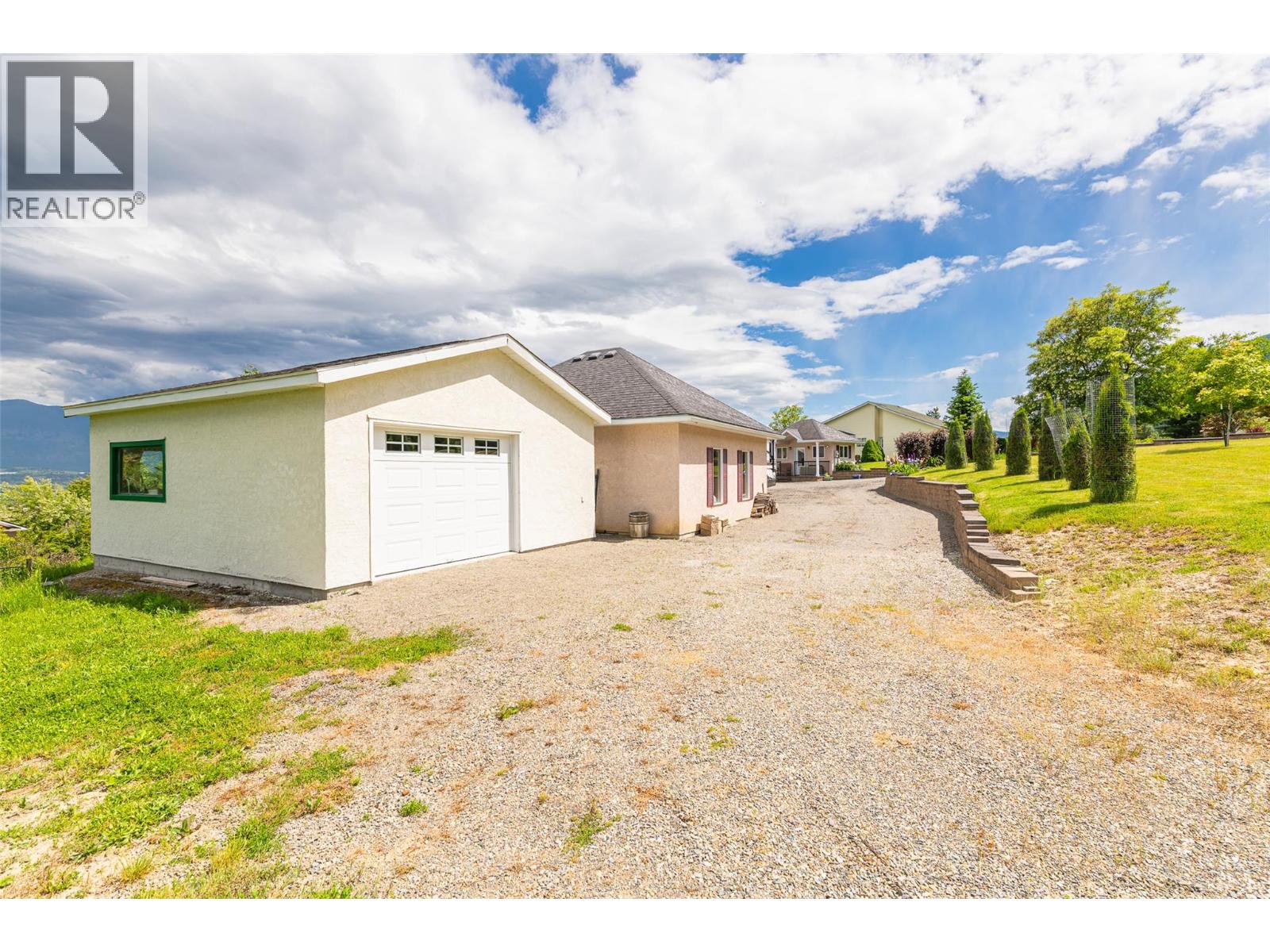 1062 Simmons Road, Creston, British Columbia V0B 1G7 - Photo 44 - 10390748