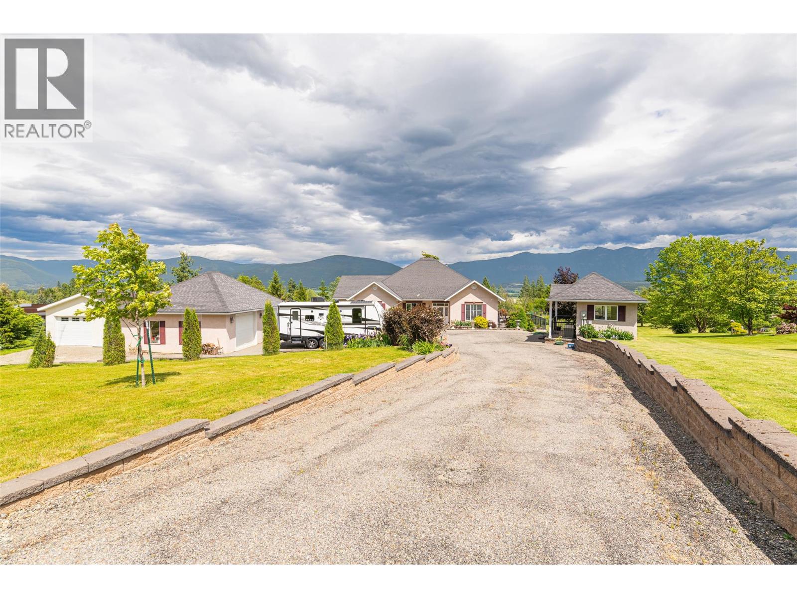 1062 Simmons Road, Creston, British Columbia V0B 1G7 - Photo 40 - 10390748
