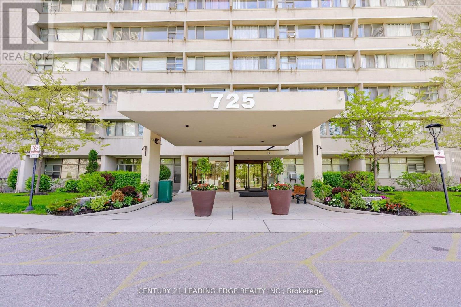 2608 - 725 Don Mills Road, Toronto, Ontario  M3C 1S5 - Photo 2 - C13425750