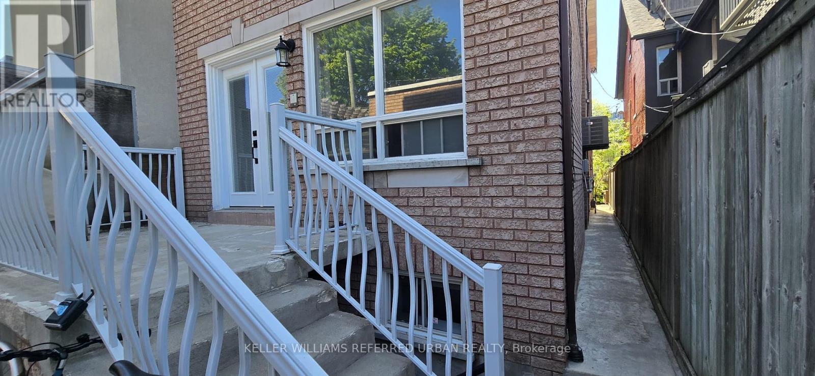 Main - 43 Northcote Avenue, Toronto, Ontario  M6J 3K2 - Photo 16 - C13425756