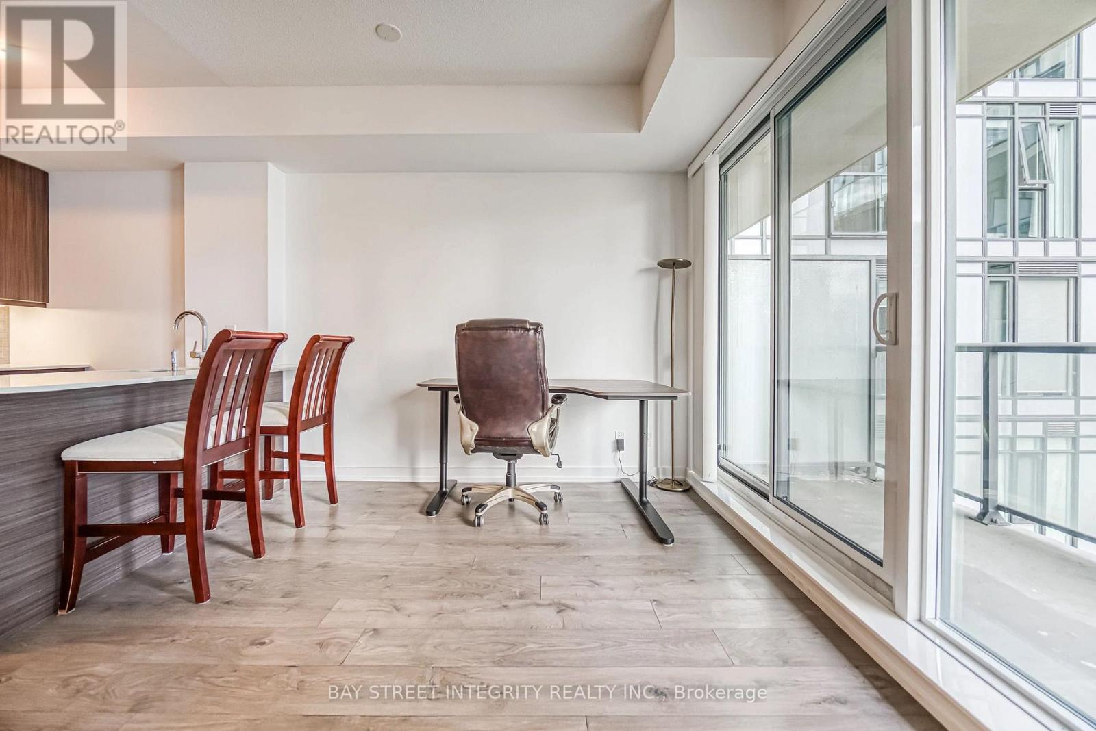 805 - 297 College Street, Toronto, Ontario  M5T 0C2 - Photo 10 - C13425776
