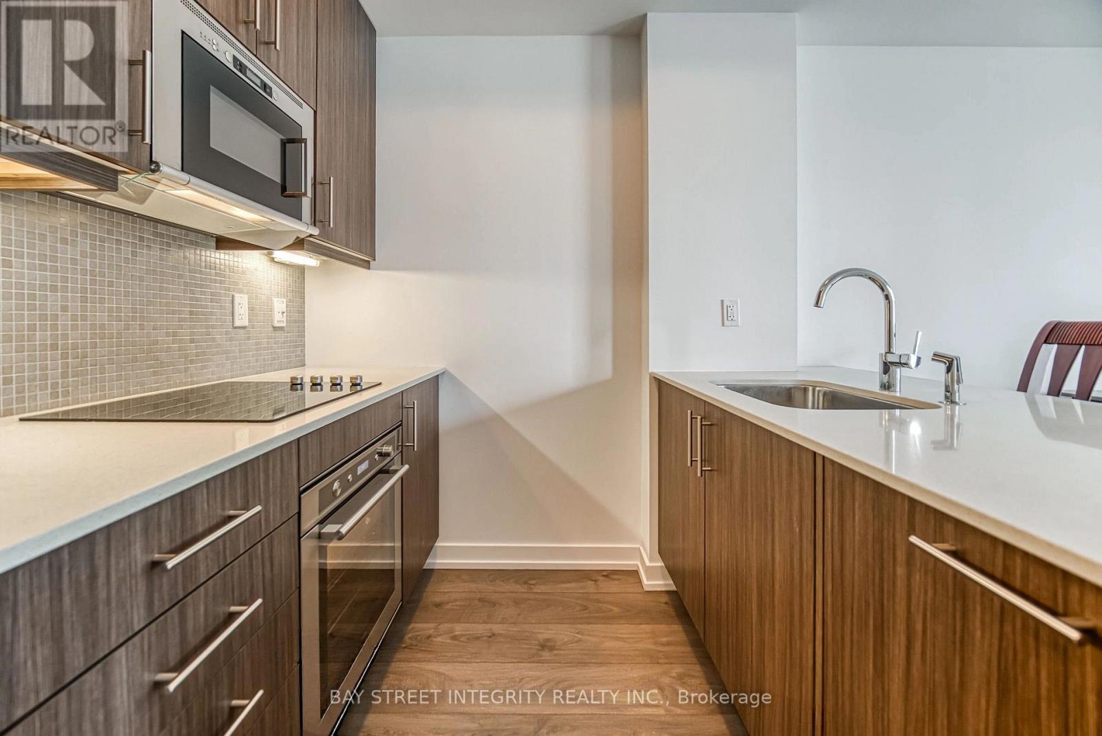 805 - 297 College Street, Toronto, Ontario  M5T 0C2 - Photo 5 - C13425776