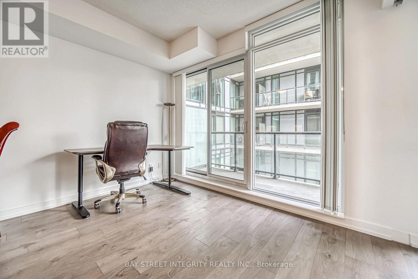 805 - 297 College Street, Toronto, Ontario  M5T 0C2 - Photo 9 - C13425776