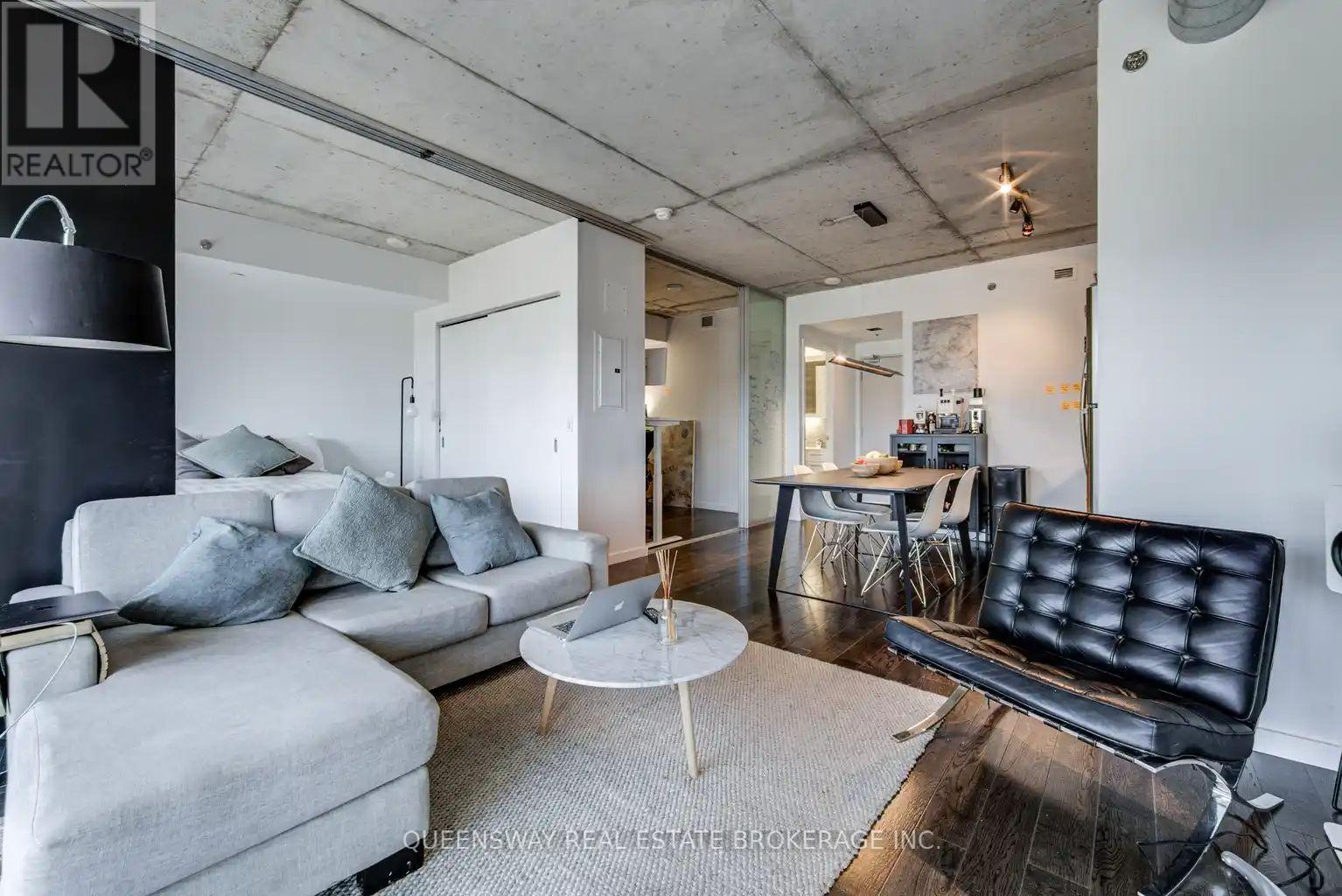 1014 - 32 Trolley Crescent, Toronto, Ontario  M5A 1M6 - Photo 9 - C13425804