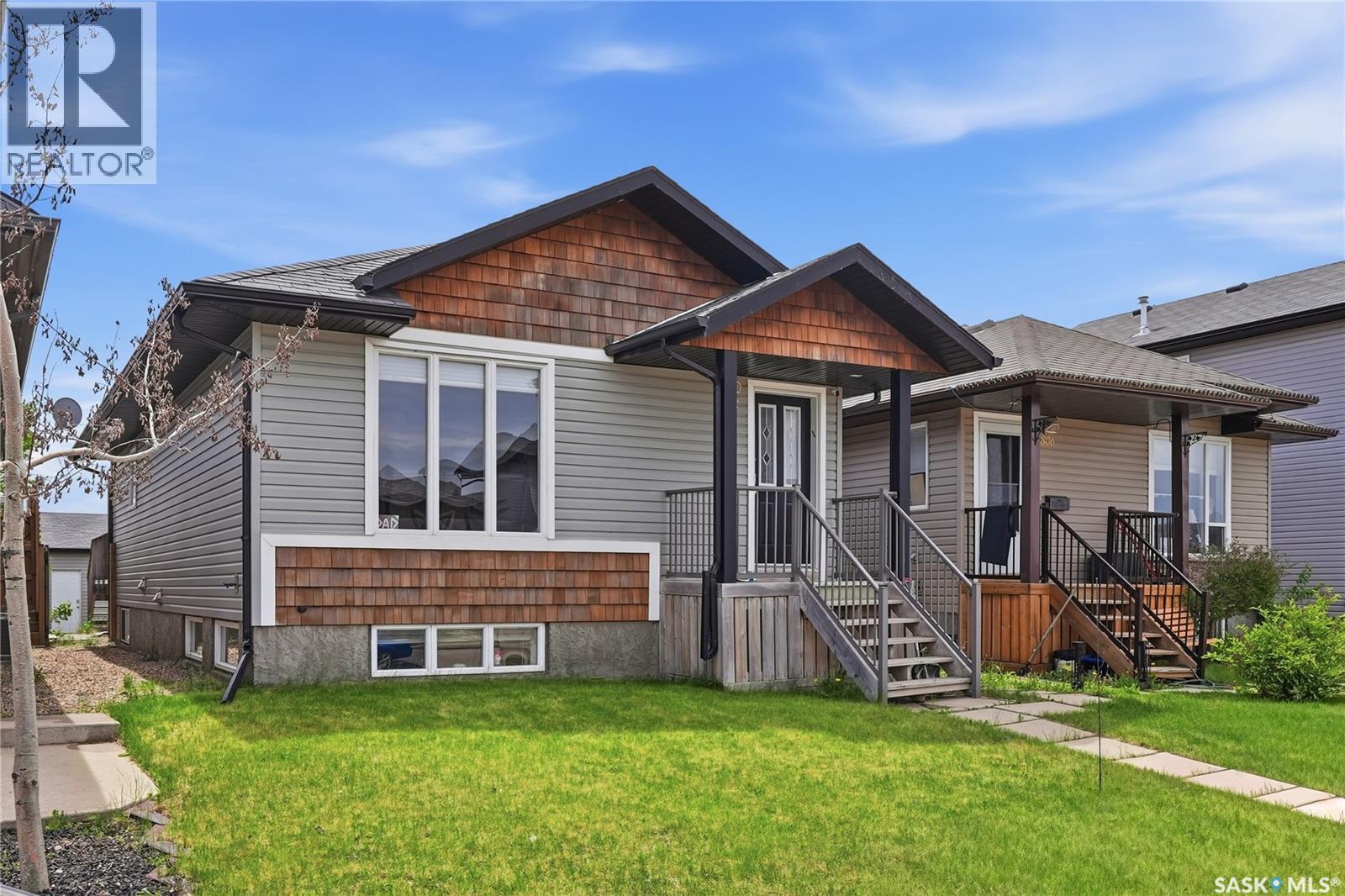 808 Glenview COVE, martensville, Saskatchewan
