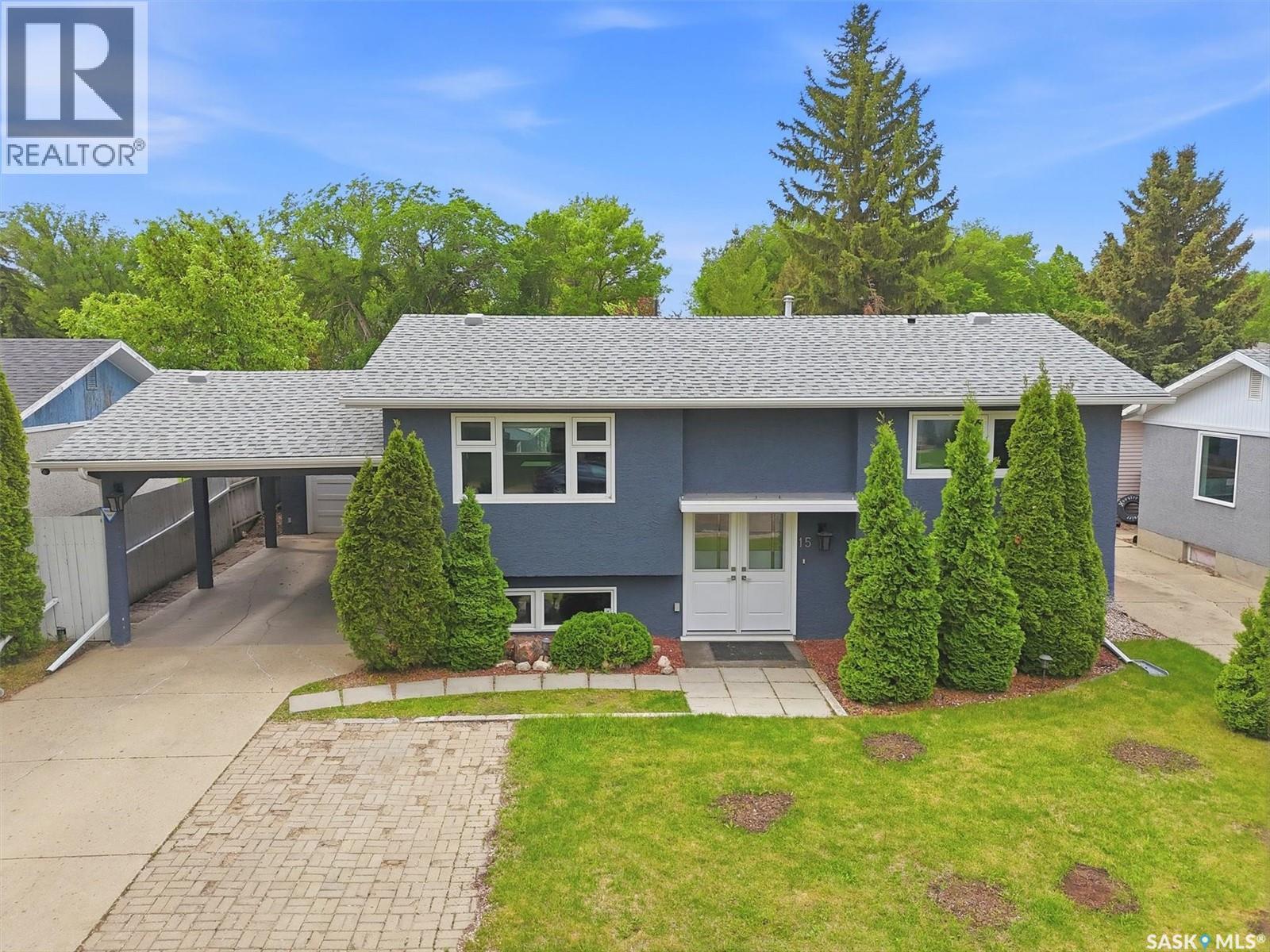 15 Selkirk CRESCENT, saskatoon, Saskatchewan