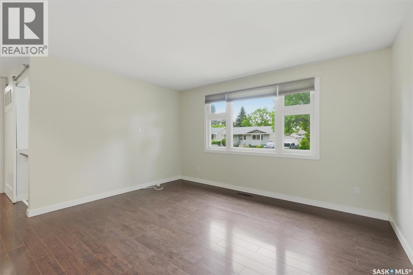 15 Selkirk Crescent, Saskatoon, Saskatchewan  S7L 4J4 - Photo 11 - SK038854