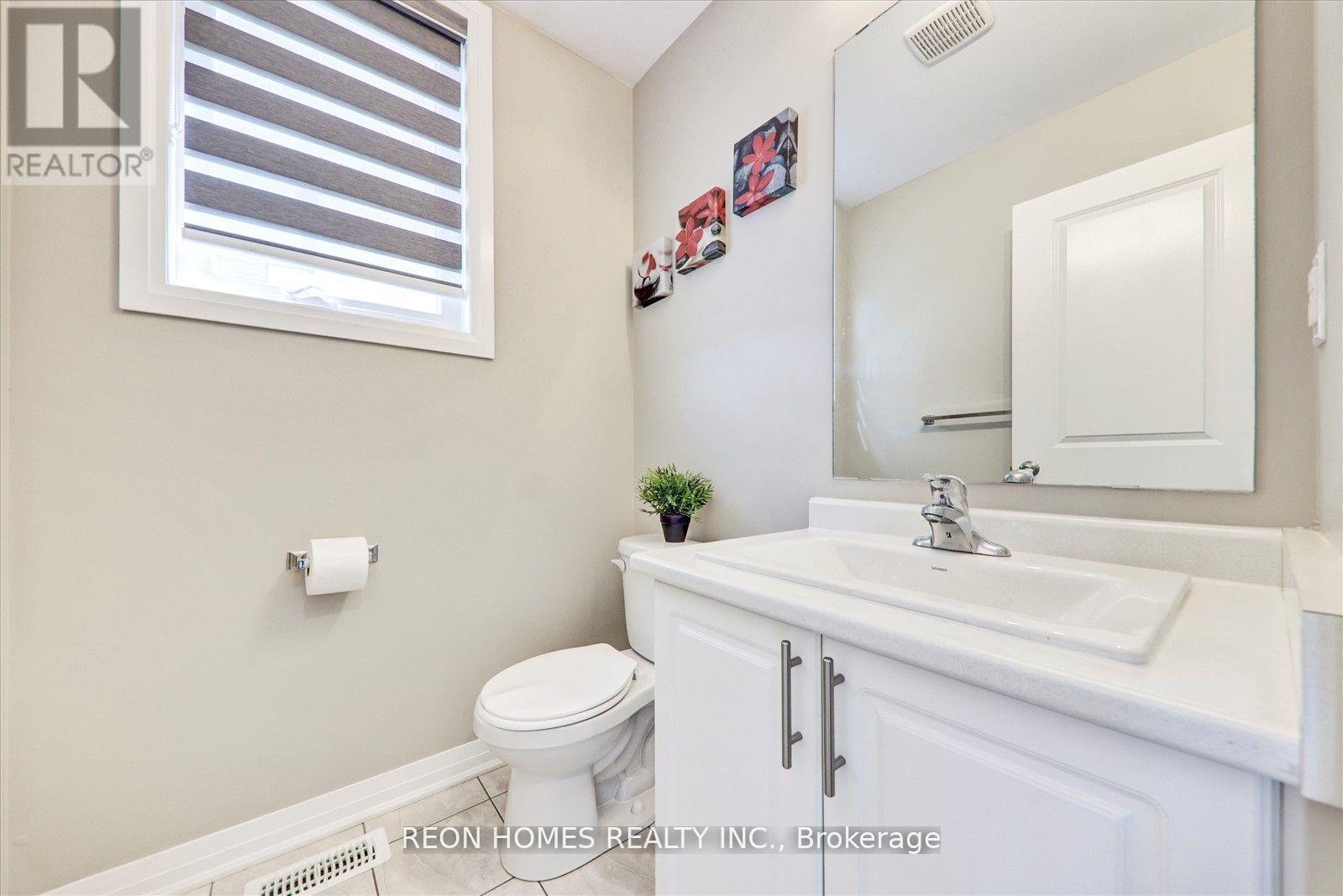 38 Crows Nest Lane, Clarington, Ontario  L1C 4A9 - Photo 20 - E13425654