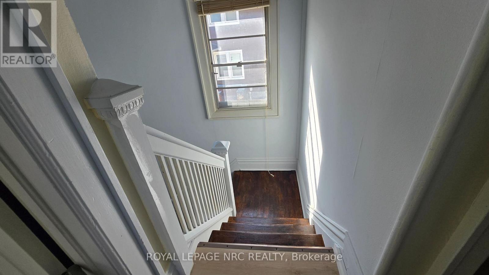 4425 Hiram Street, Niagara Falls, Ontario  L2E 1A2 - Photo 4 - X13424924